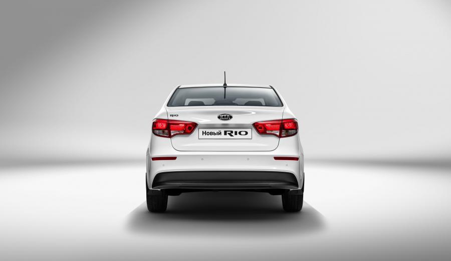  Kia Rio Sedan 2015 года  (CIS) (фото 7 из 20)